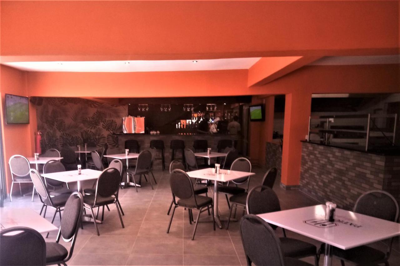The Jack Rose Hotel, Rosebank, Gautrain Йоганнесбурґ Екстер'єр фото
